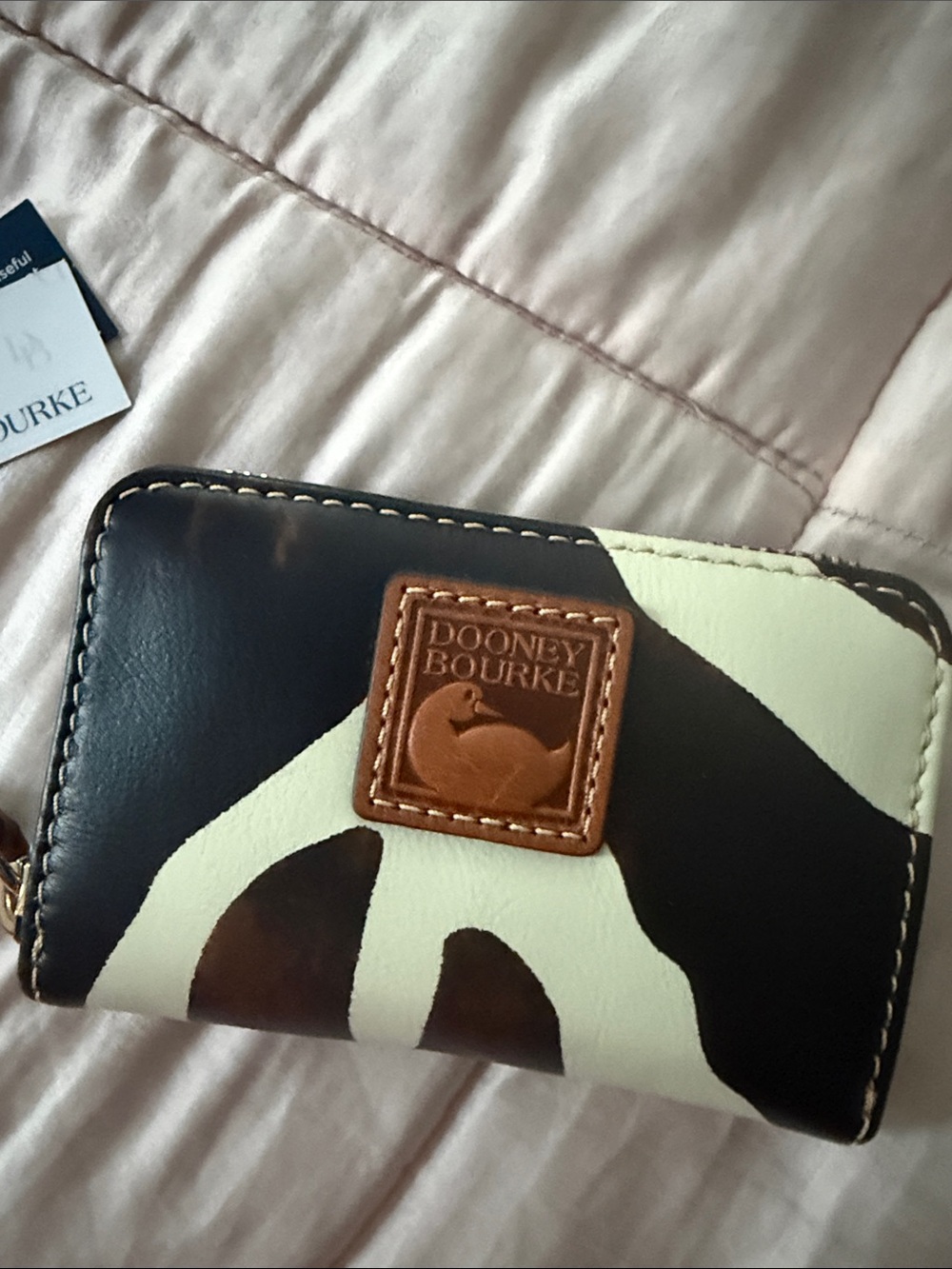 NWT Dooney & Bourke Cream Brown Animal Print Zip Wallet
